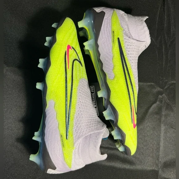Nike Phantom GX Elite Gripknit DF FG Luminous Pack Size 9 US
